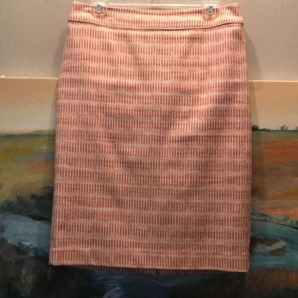 LOFT Dresses & Skirts - LOFT pencil skirt